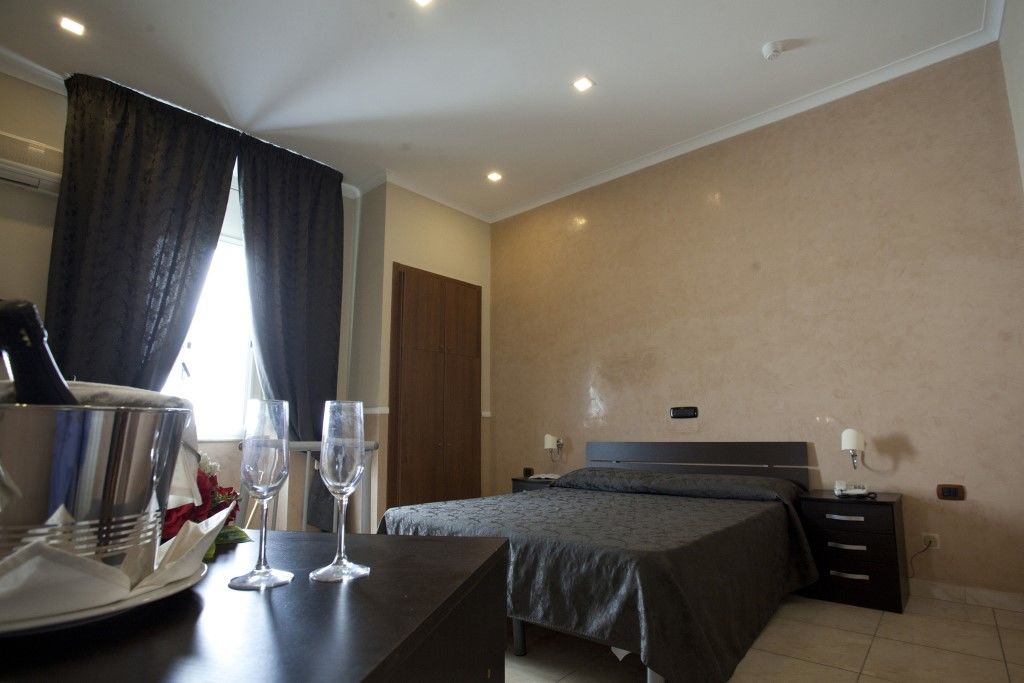 Hotel Vergilius Billia Napoli Dış mekan fotoğraf