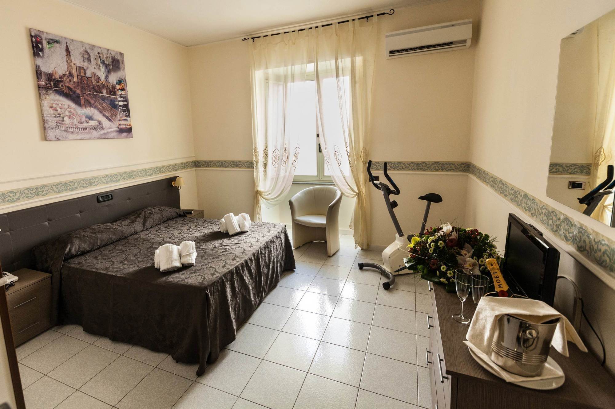 Hotel Vergilius Billia Napoli Dış mekan fotoğraf